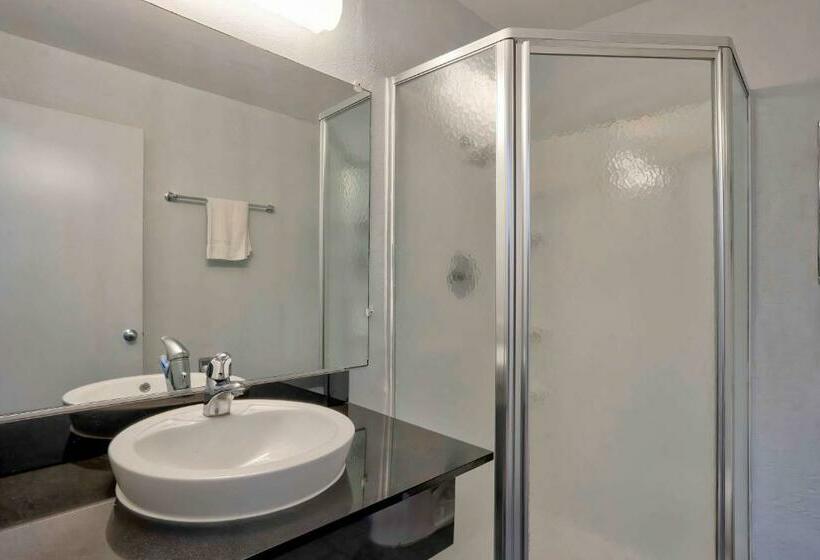 اتاق لوکس, Motel 6 lumberton, Nc