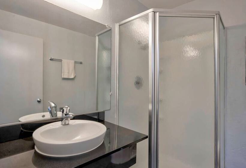 اتاق لوکس, Motel 6 lumberton, Nc