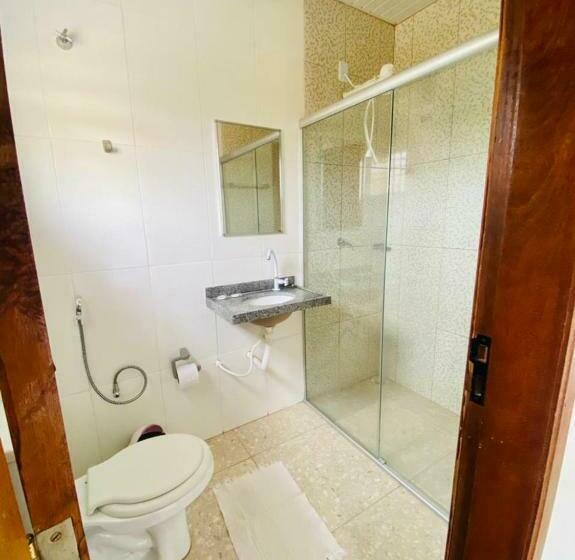 Economy Triple Room, Ondas Do Mar