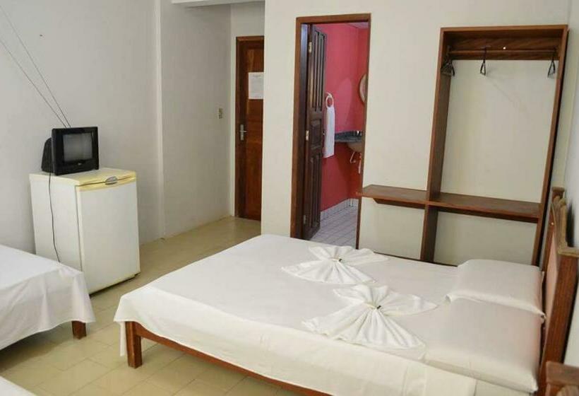 اتاق استاندارد چهار تخته, San Conrado