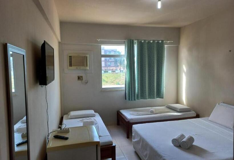 اتاق استاندارد چهار تخته, San Conrado