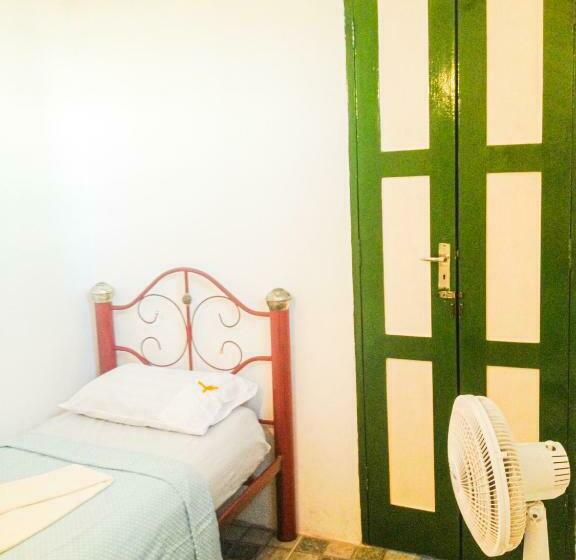 اتاق اکونومی یک تخته, Hostel Da Providência