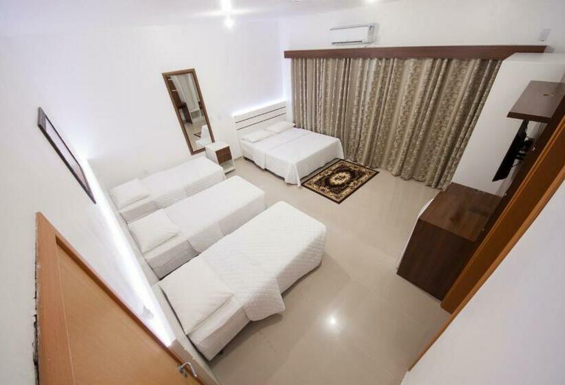 اتاق لوکس خانوادگی, Penha
