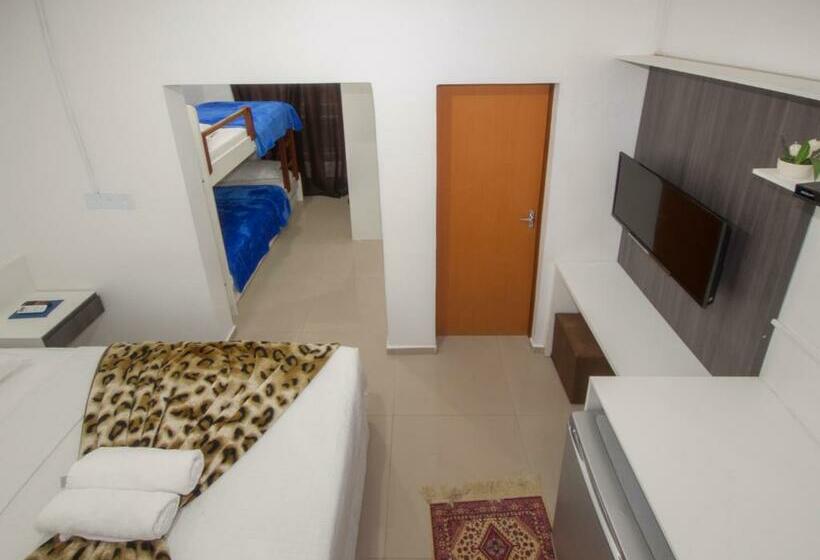 اتاق استاندارد چهار تخته, Penha