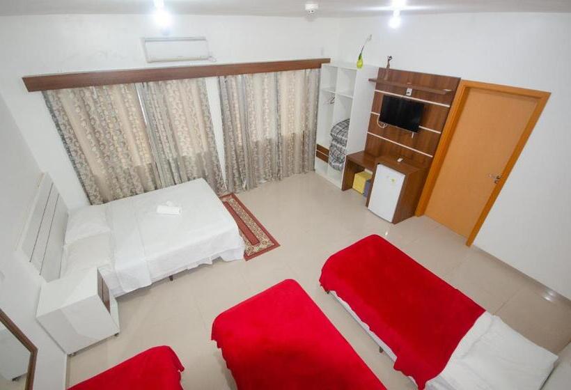 اتاق لوکس خانوادگی, Penha