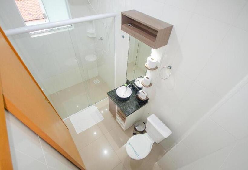 اتاق لوکس خانوادگی, Penha