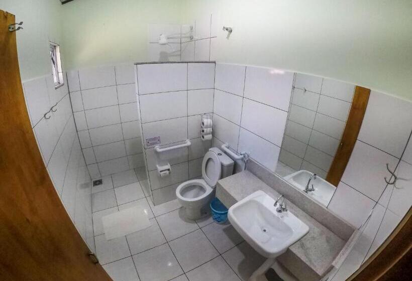 سوییت خانوادگی, Bonito Hi Hostel E Pousada