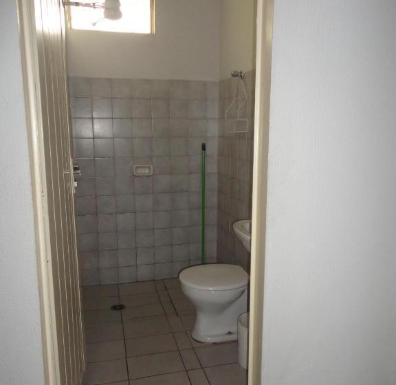 اتاق اکونومی, Grande Hotel Araçatuba