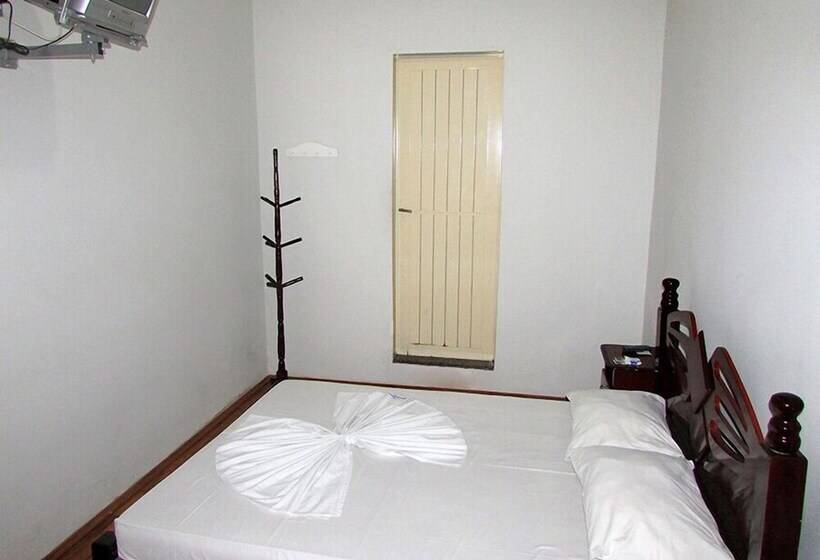 اتاق اکونومی, Grande Hotel Araçatuba