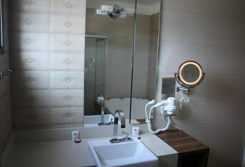 سوئیت پرزیدنت, Piratininga Avenida Amazonas   Rondonópolis