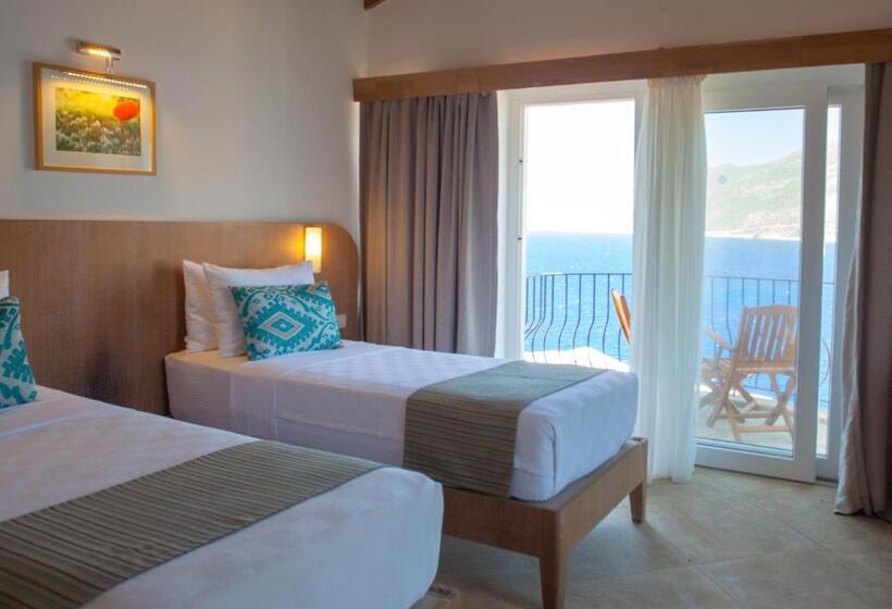 اتاق سوپریور با چشم‌انداز دریا, Mekvin Hotels Deniz Feneri Lighthouse