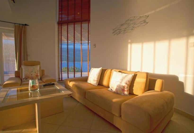 سوئیت با وان آب گرم, Mekvin Hotels Deniz Feneri Lighthouse