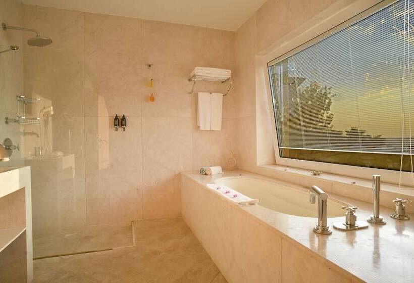 سوییت, Mekvin Hotels Deniz Feneri Lighthouse