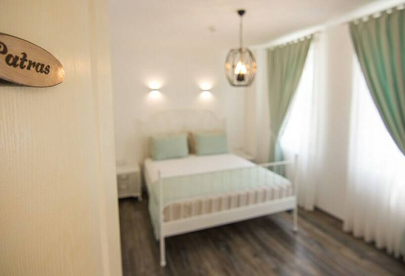 اتاق اکونومی, Faro Alacati
