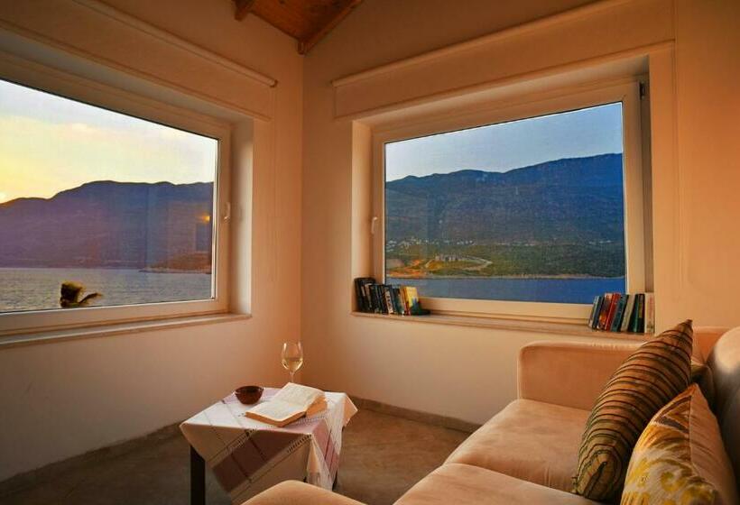 سوییت, Mekvin Hotels Deniz Feneri Lighthouse