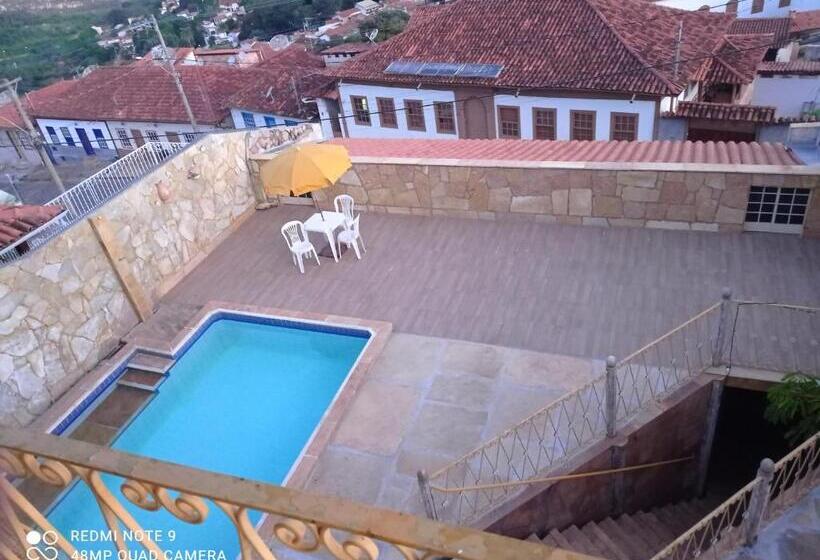 اتاق استاندارد سه نفره, Montanhas De Minas