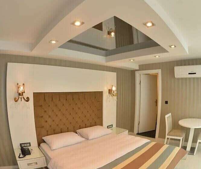 سوئیت با بالکن, Sahin Hotel 2