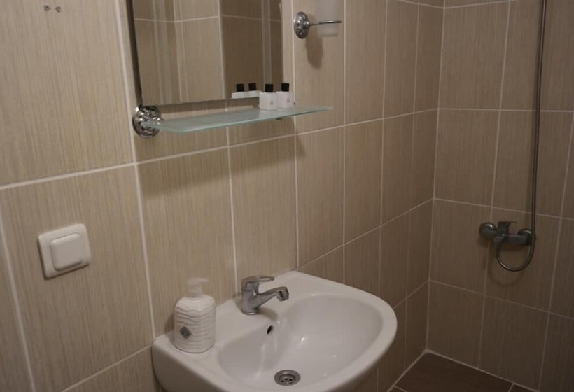 اتاق استاندارد, Armoni Motel Agva