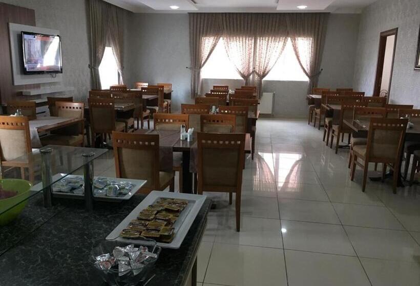 اتاق استاندارد سه نفره, Cenas Otel