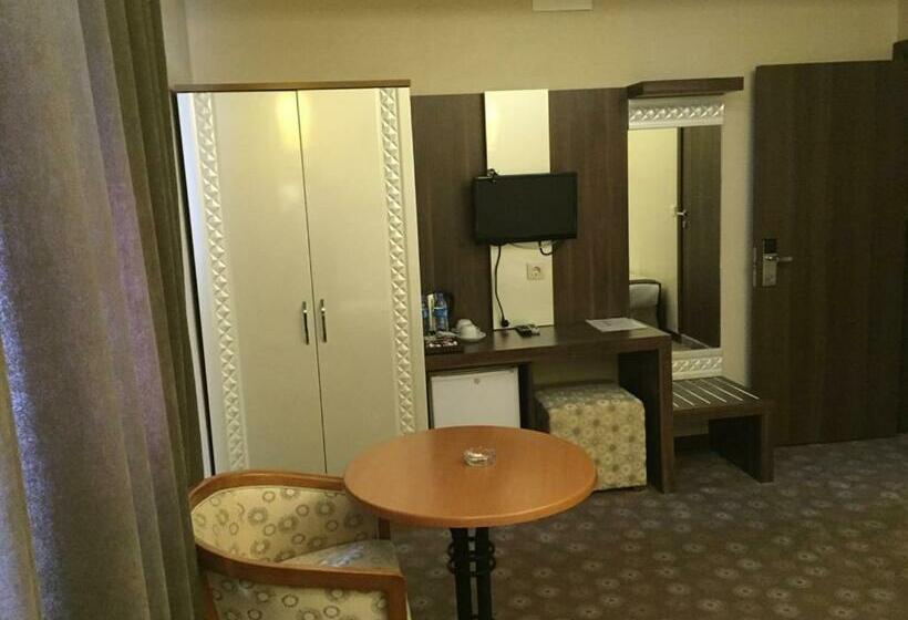 اتاق استاندارد, Cenas Otel