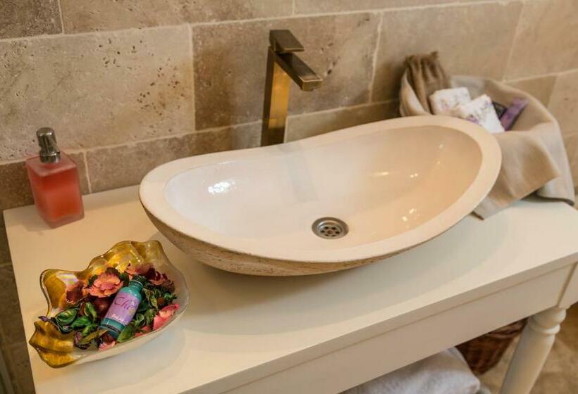 اتاق لوکس, Chigdem Hotel Special Category