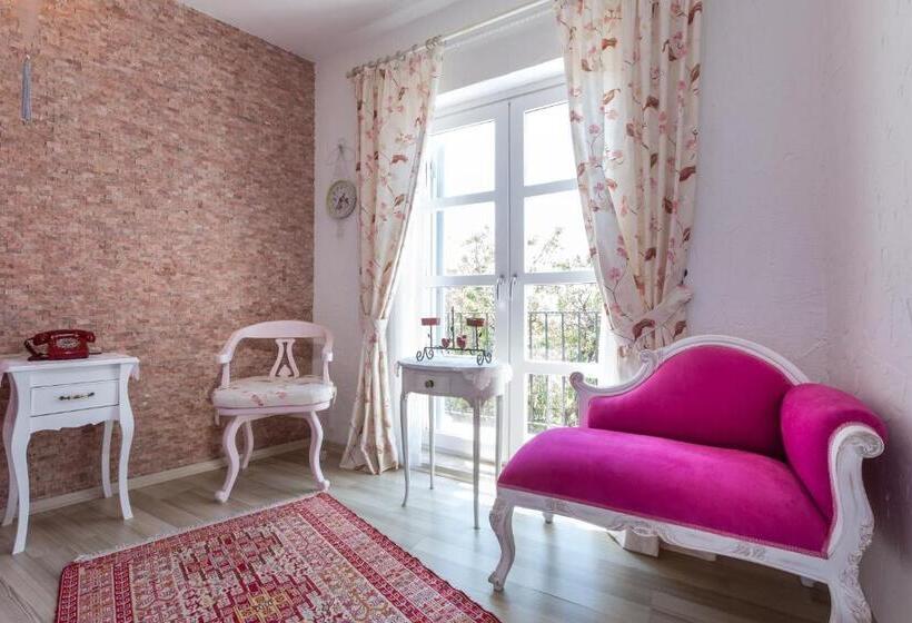 سوییت, Chigdem Hotel Special Category