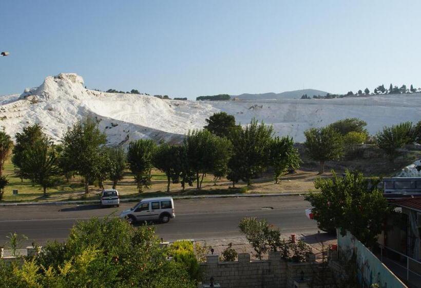 سوییت با چشم‌انداز کوه, Alida Hotel Pamukkale