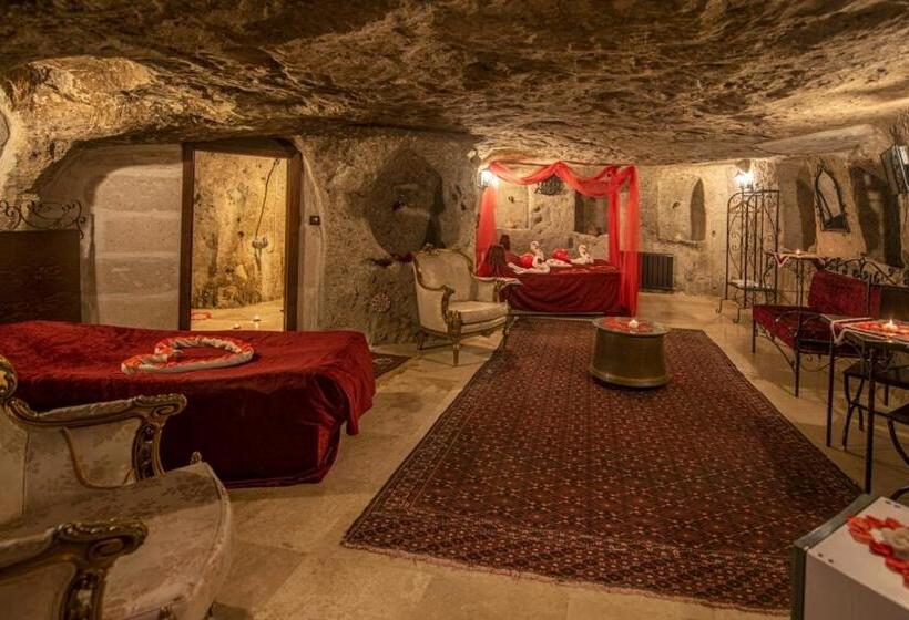 اتاق خانوادگی, Cappadocia Antique Gelveri Cave