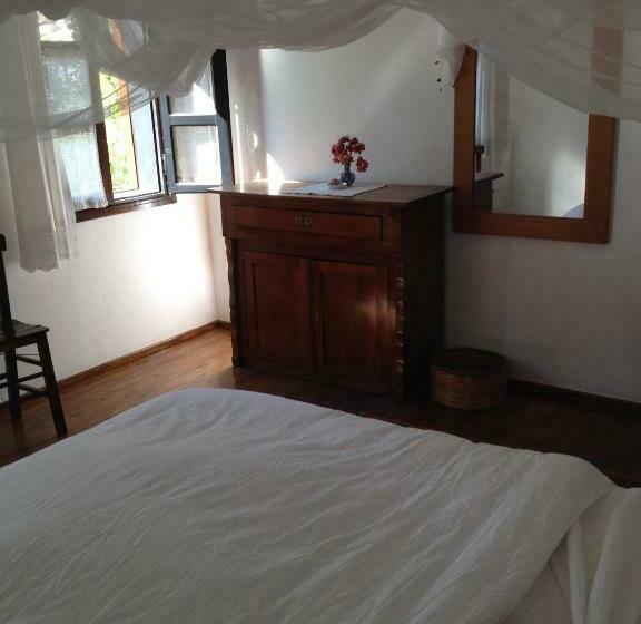 اتاق استاندارد, Kalkan Turk Evi