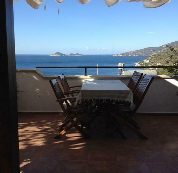 اتاق استاندارد, Kalkan Turk Evi