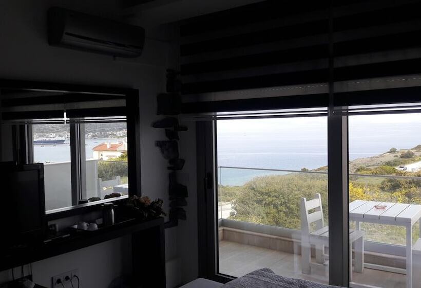 اتاق استاندارد با بالکن و چشم‌انداز دریا, Mavi Panorama