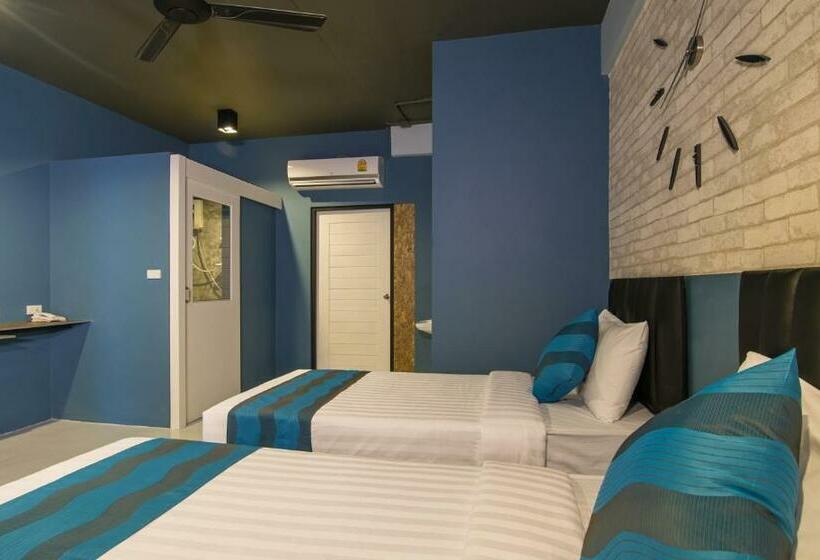 اتاق استاندارد, Amity Poshtel