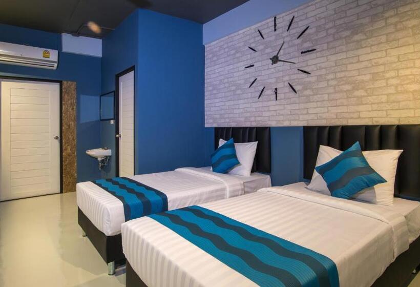 اتاق استاندارد, Amity Poshtel