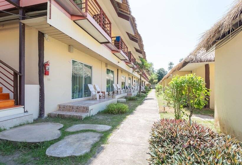 اتاق لوکس با چشم‌انداز باغ, Koh Yao Heaven Beach Resort