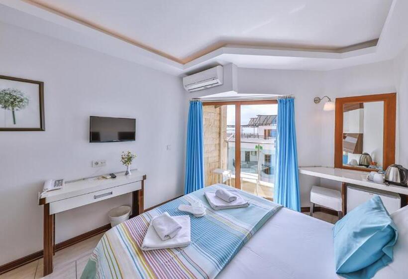 اتاق لوکس با چشم‌انداز دریا, Sonne   Adults Only