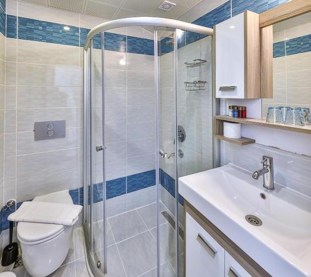 اتاق لوکس با چشم‌انداز دریا, Sonne   Adults Only