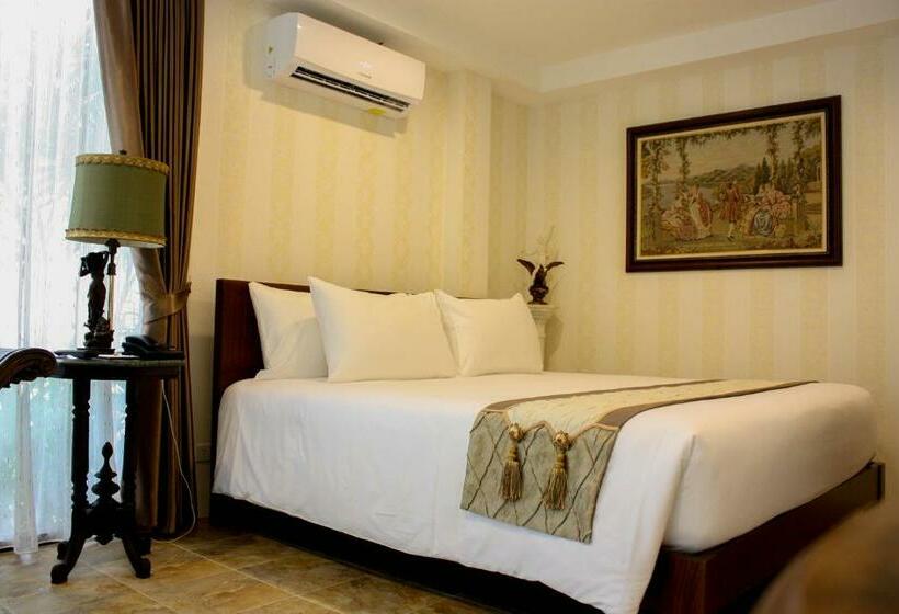 اتاق لوکس, Chuchaiburi Sri Amphawa