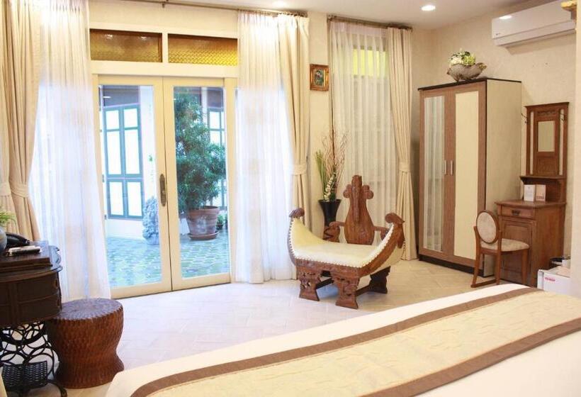 اتاق سوپریور, Chuchaiburi Sri Amphawa