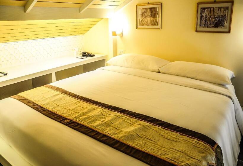سوییت, Chuchaiburi Sri Amphawa
