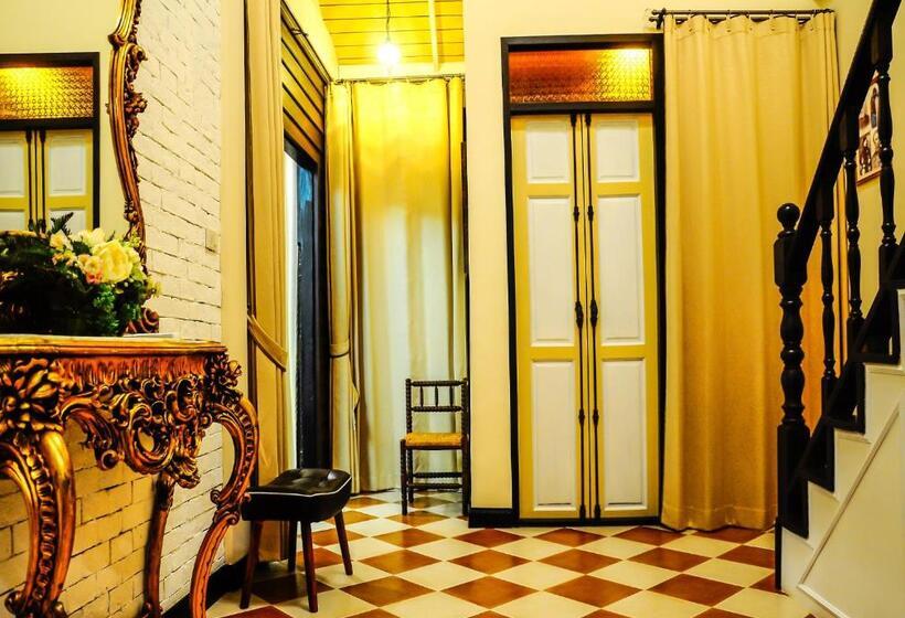 سوییت, Chuchaiburi Sri Amphawa