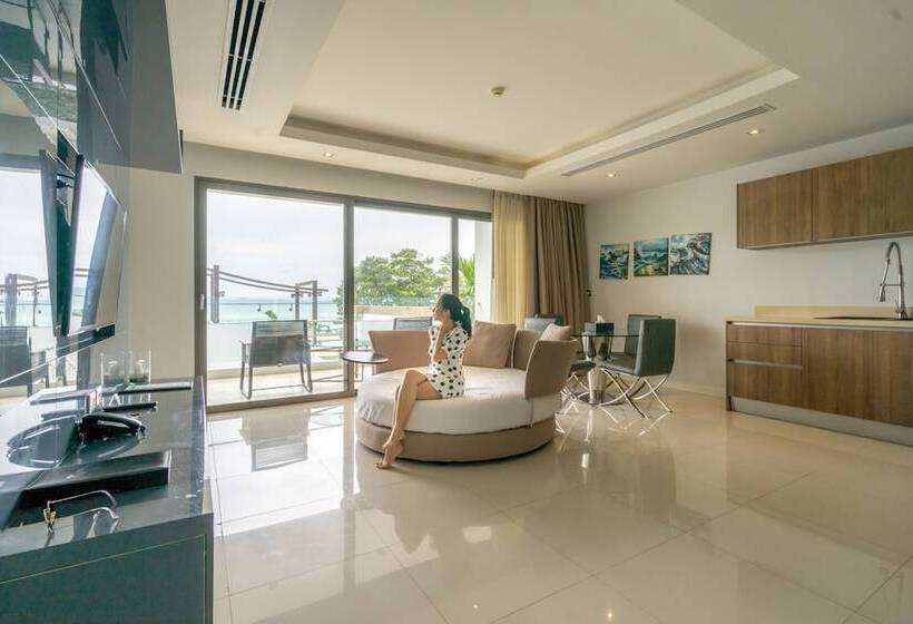 سوئیت 2 خوابه, The Nchantra Pool Suite Phuket
