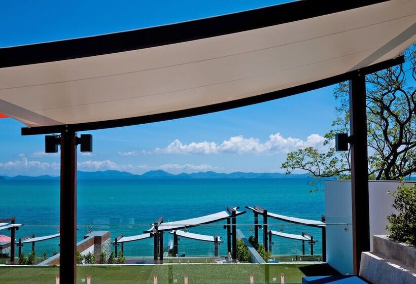 استودیوی استاندارد, The Nchantra Pool Suite Phuket