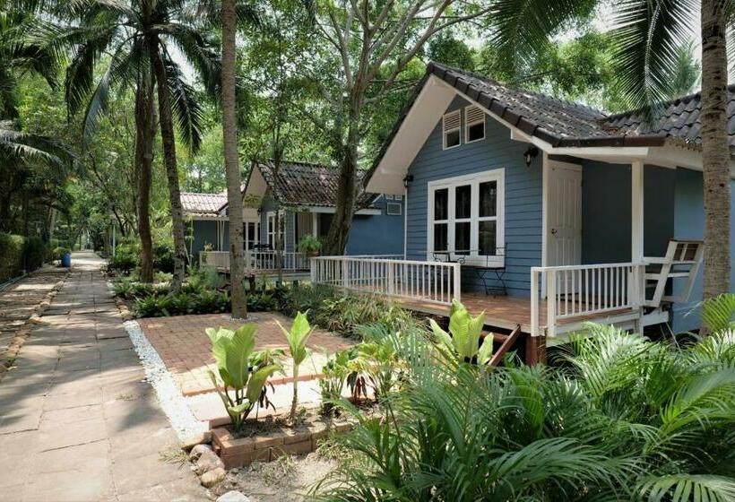 اتاق سوپریور, Young Coconut Garden Home Resort
