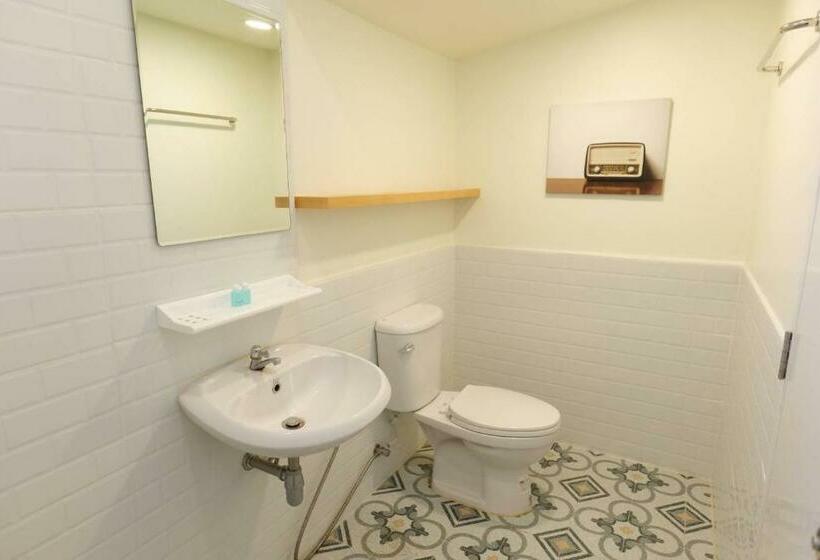 اتاق سوپریور, Young Coconut Garden Home Resort