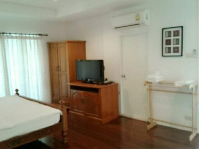 اتاق لوکس, Young Coconut Garden Home Resort