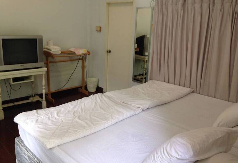 اتاق سوپریور, Young Coconut Garden Home Resort