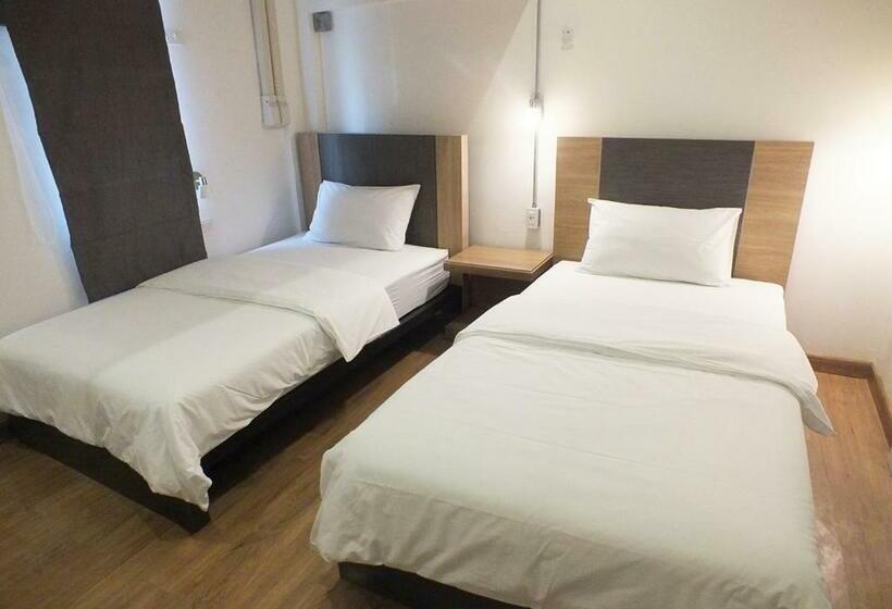 اتاق استاندارد, 09 Hostel Chiangmai