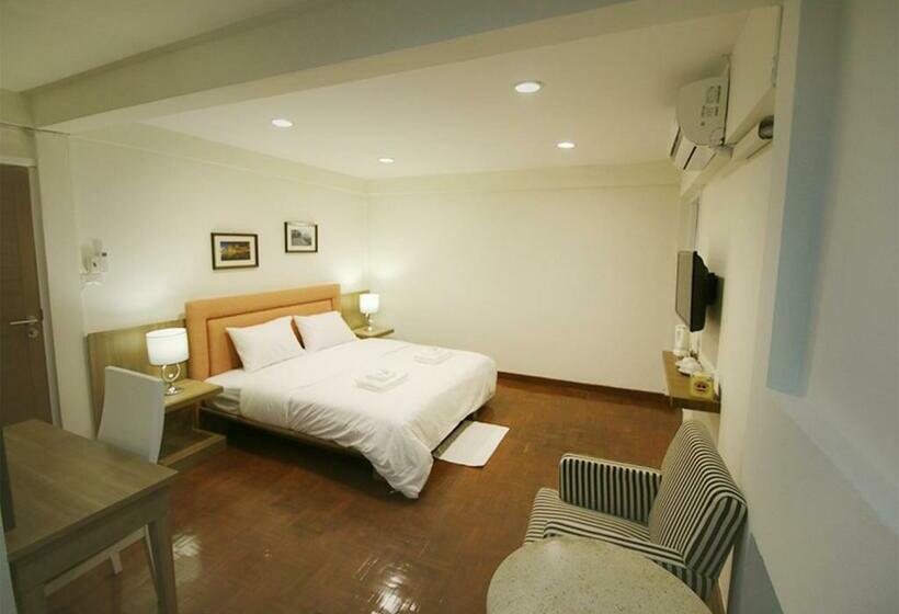 اتاق لوکس, 09 Hostel Chiangmai