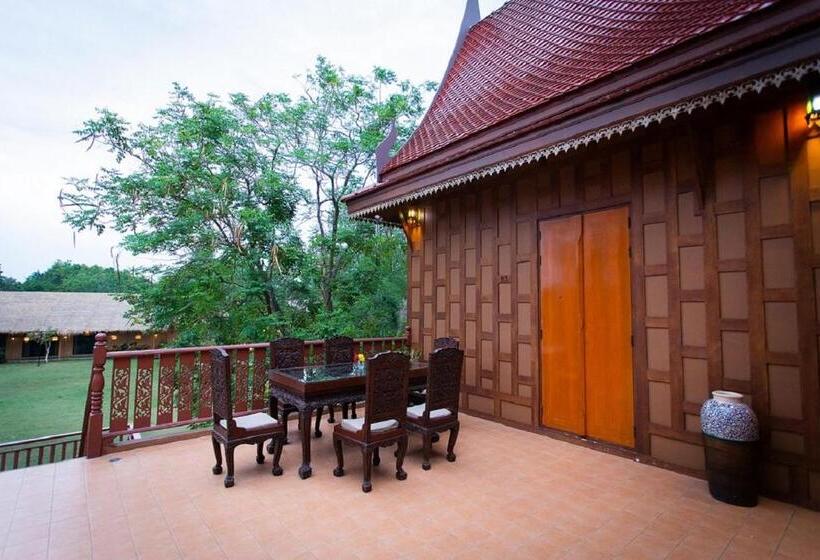 سوییت, Asita Eco Resort