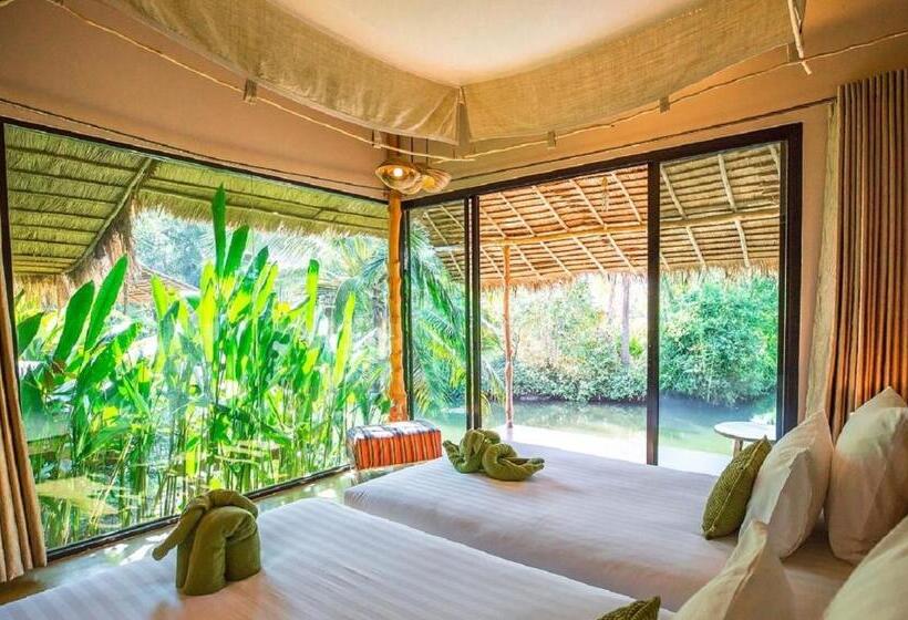 ویلای لوکس 1 خوابه, Asita Eco Resort